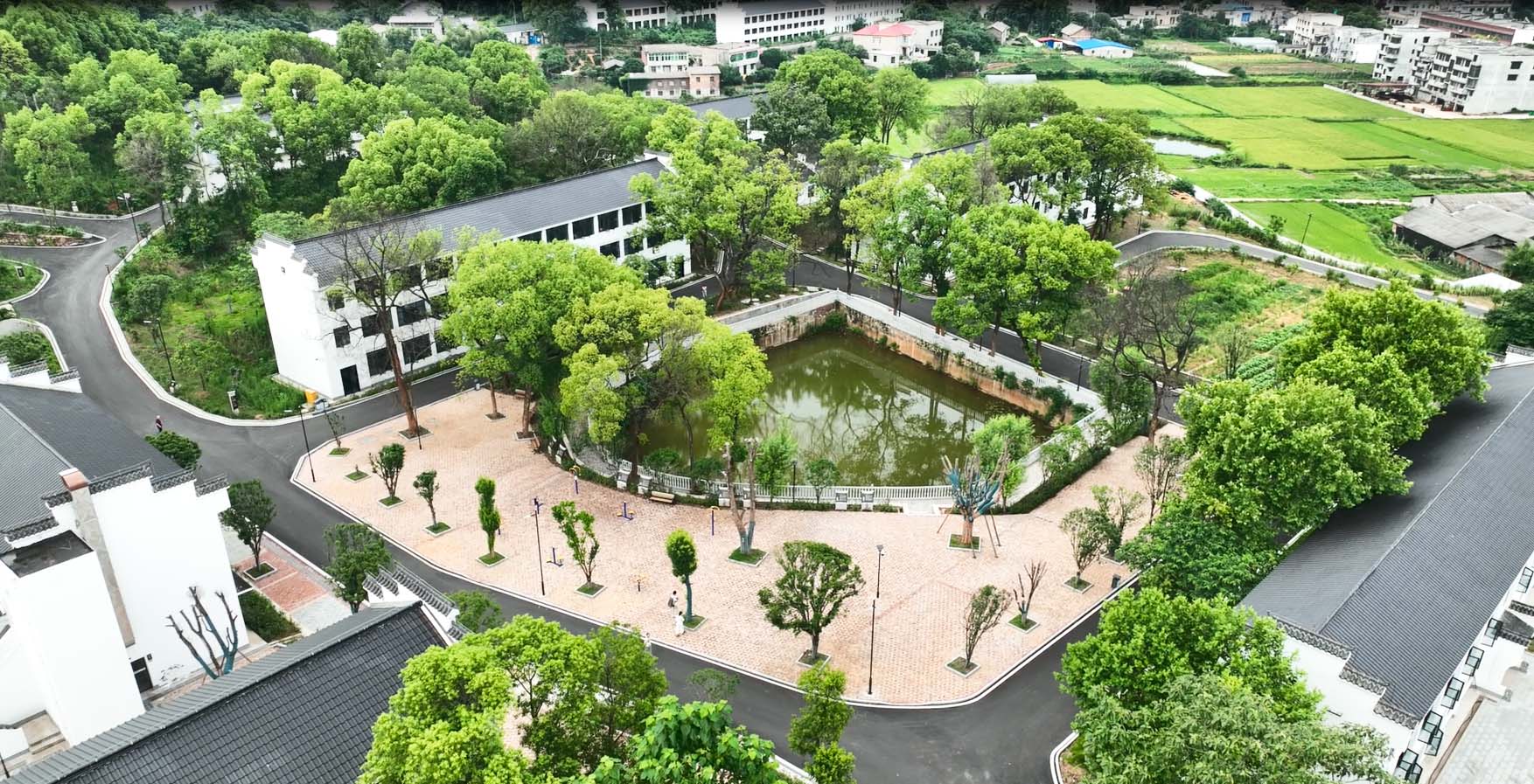 俯瞰華遠康養(yǎng)中心，優(yōu)美的環(huán)境
